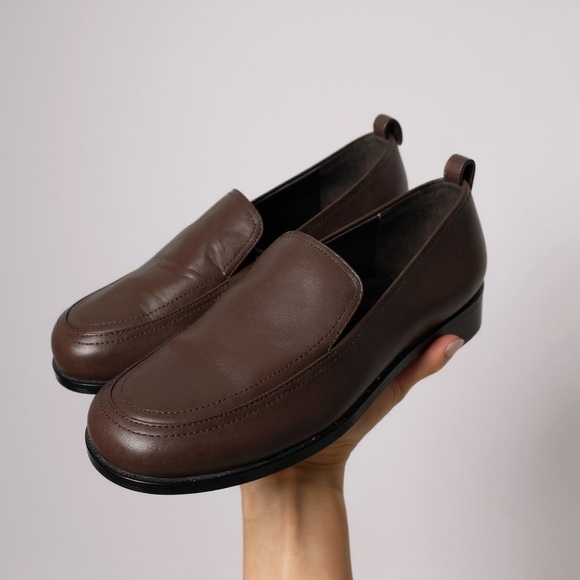 The Row Calfskin Loafers Brown Leather Size 38/7.5 Made In Italy Quiet Luxury - Picture 3 of 13